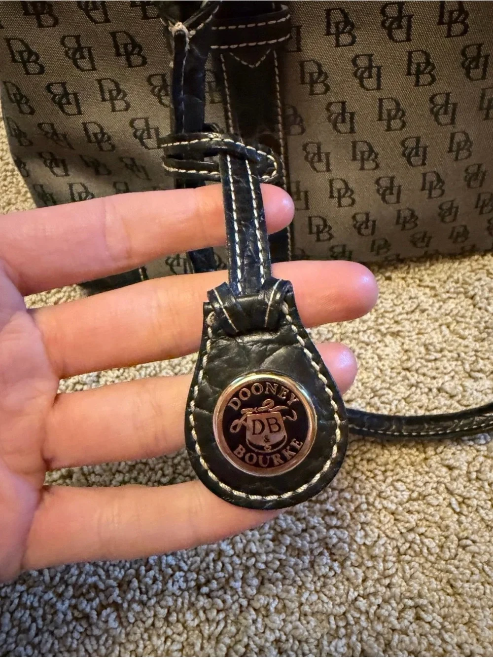 Dooney & Bourke vintage dooney